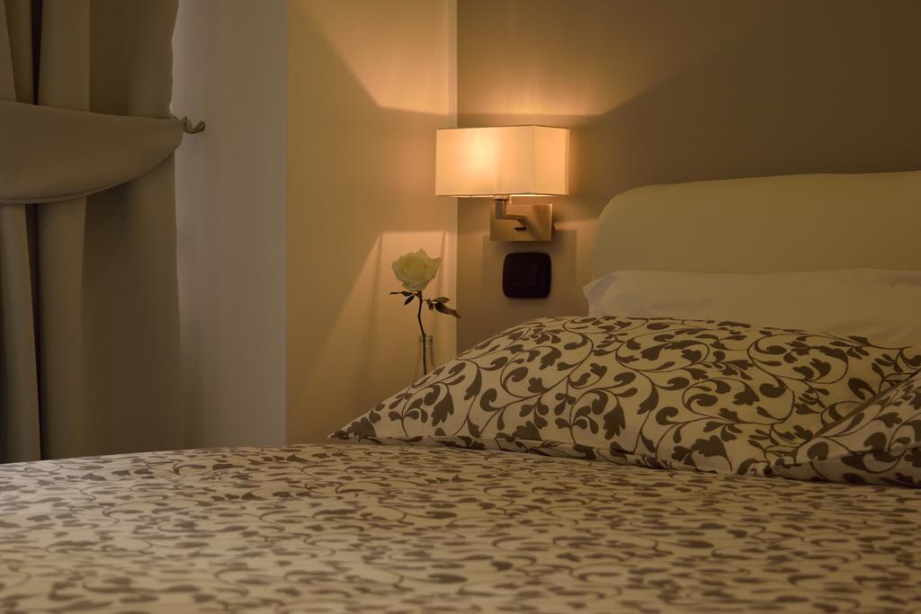 B&B Filangieri Nápoles Quarto foto